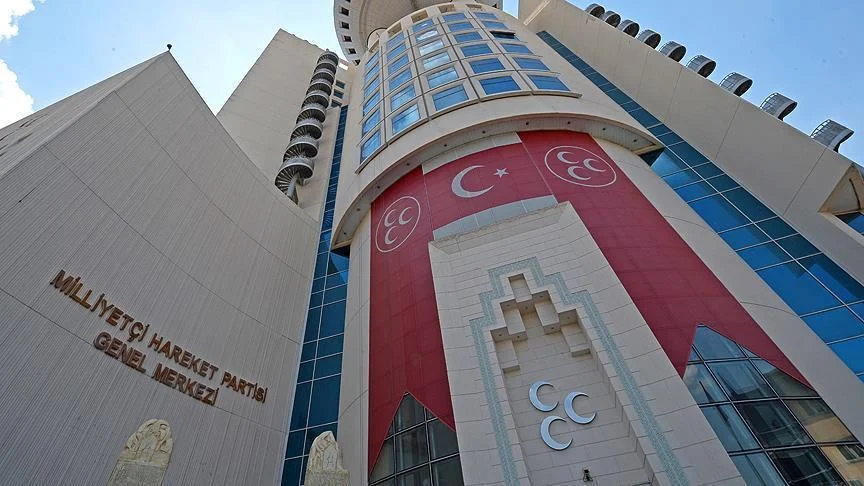 MHP’de fesihler peş peşe geldi! Üç il teşkilatı daha…